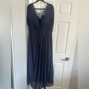 Elegant Navy Blue Evening Gown Mother of the Bride 18